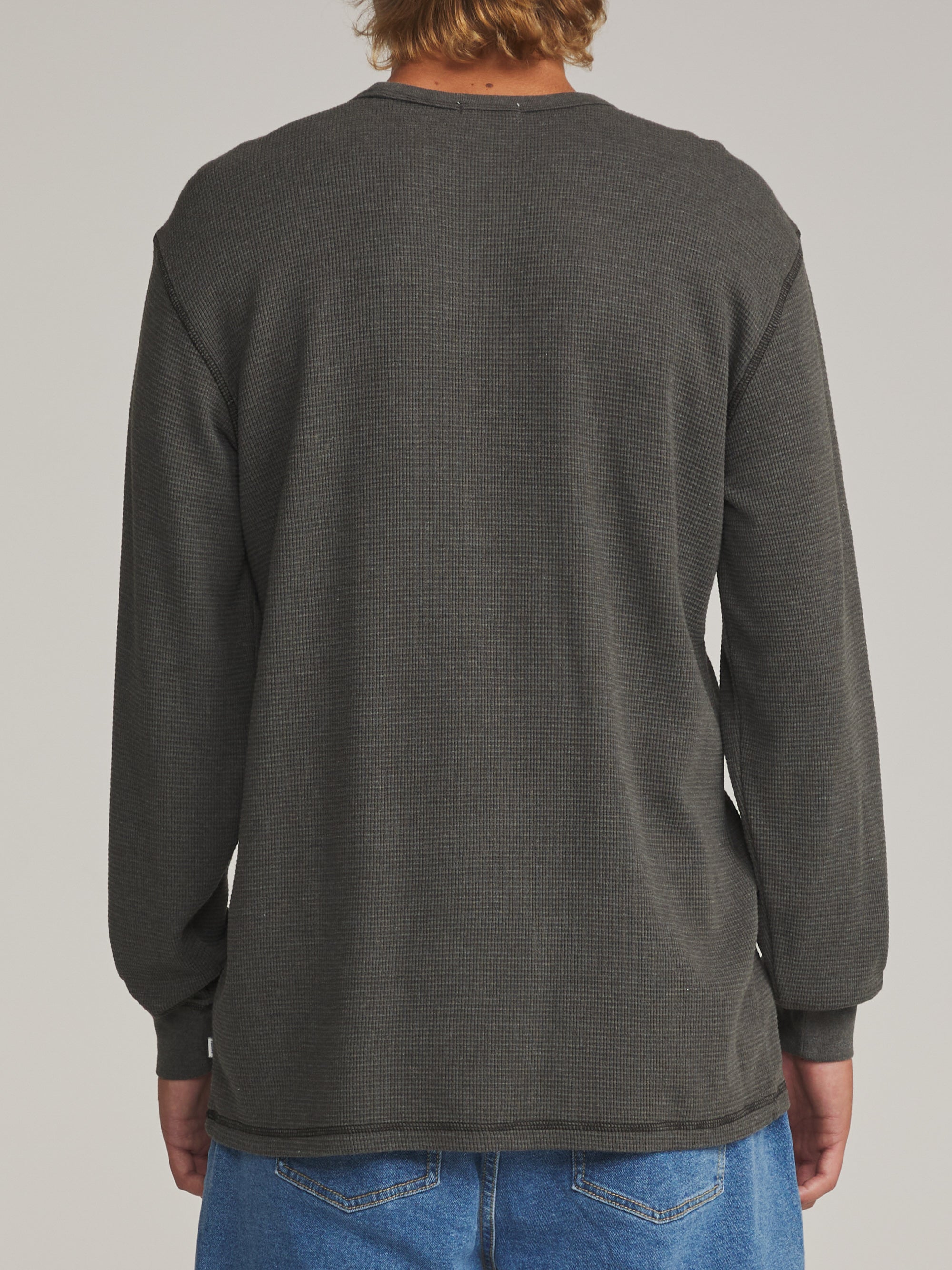 #color_black vintage wash