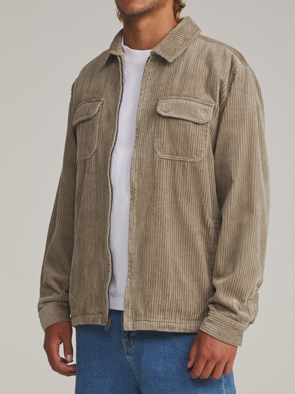 #color_vintage khaki