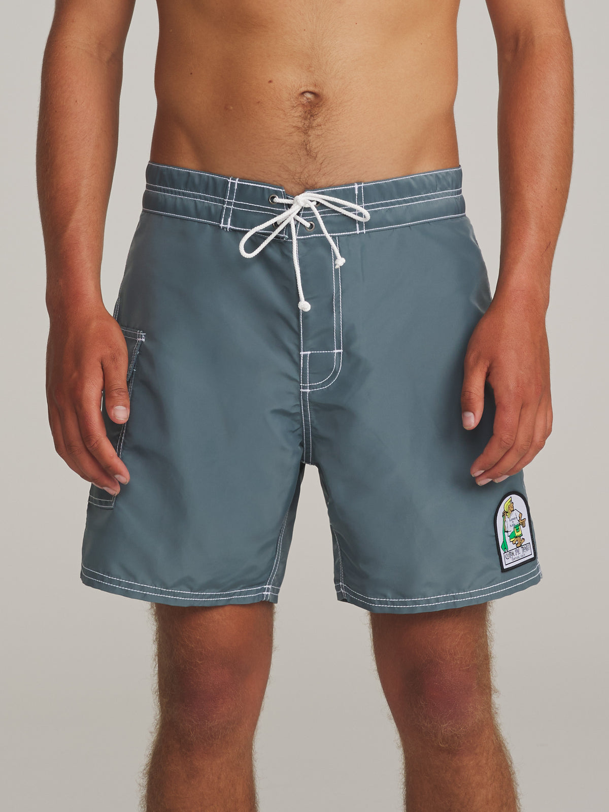 Katin Waterman Trunk in Tempest Blue, on model, front #color_tempest blue