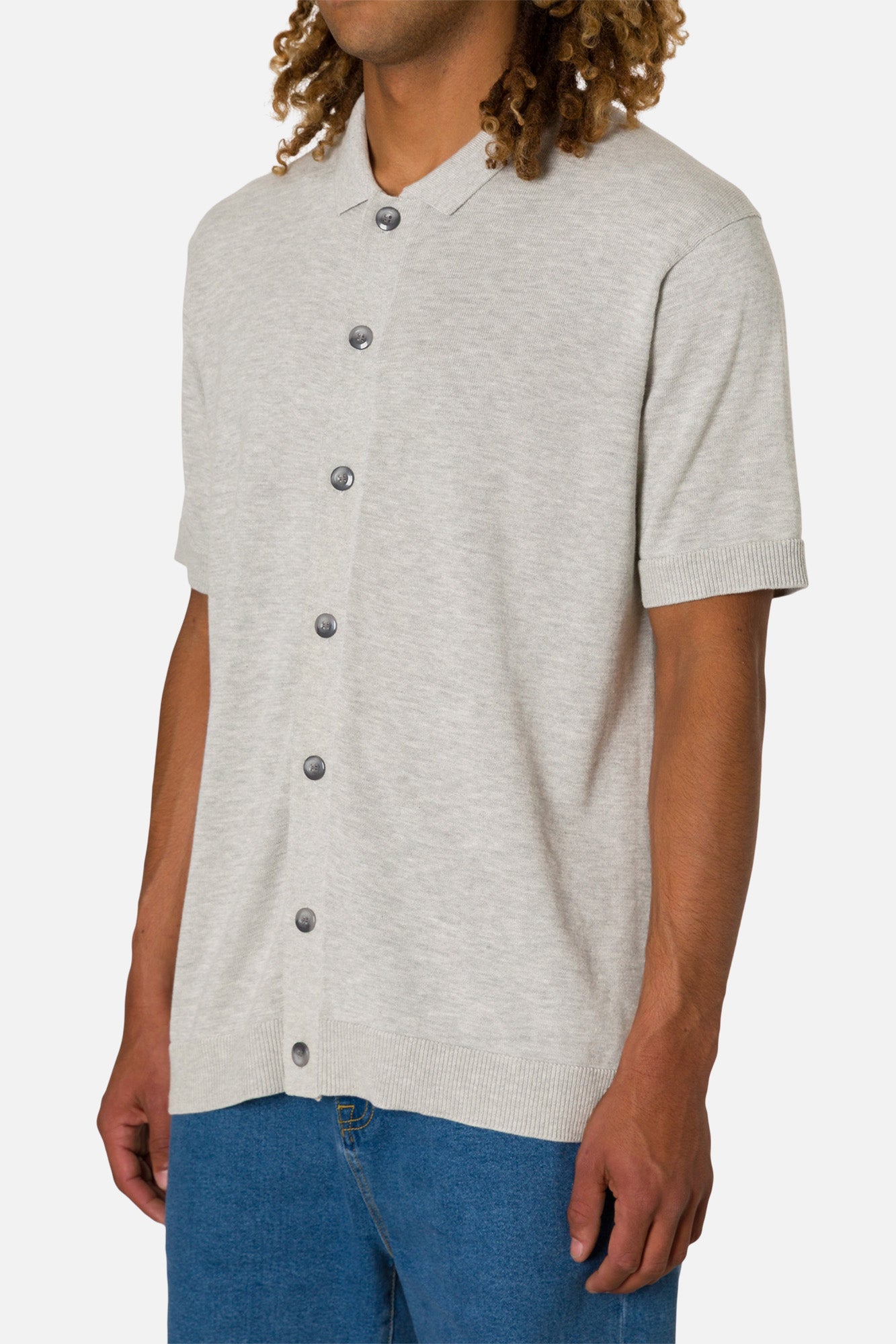 #color_neutral gray