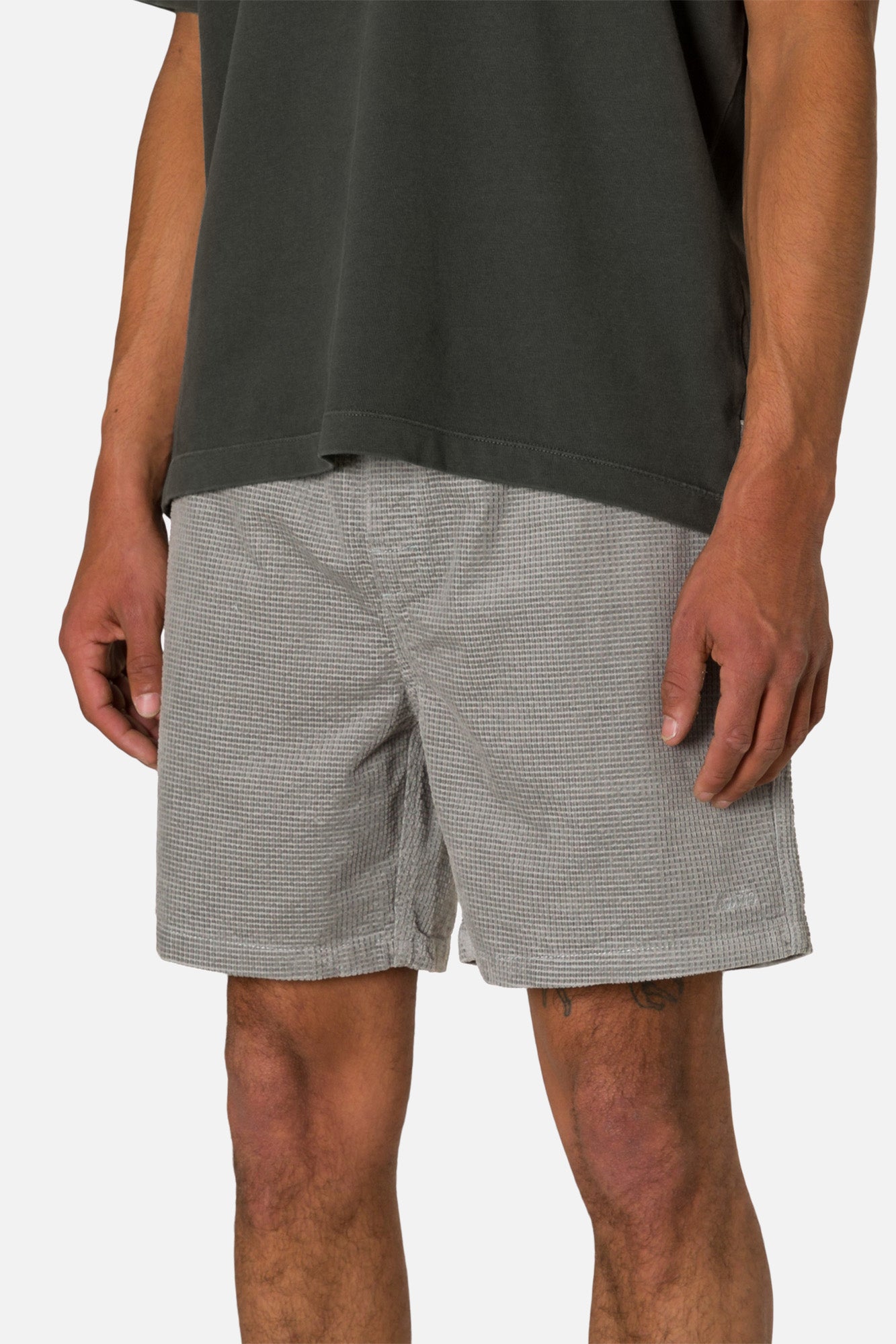 #color_neutral gray