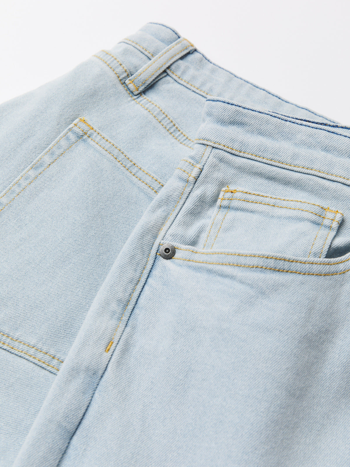 Katin George 64 Relaxed in Light Indigo denim, flat, front pocket and stitch detail #color_light indigo